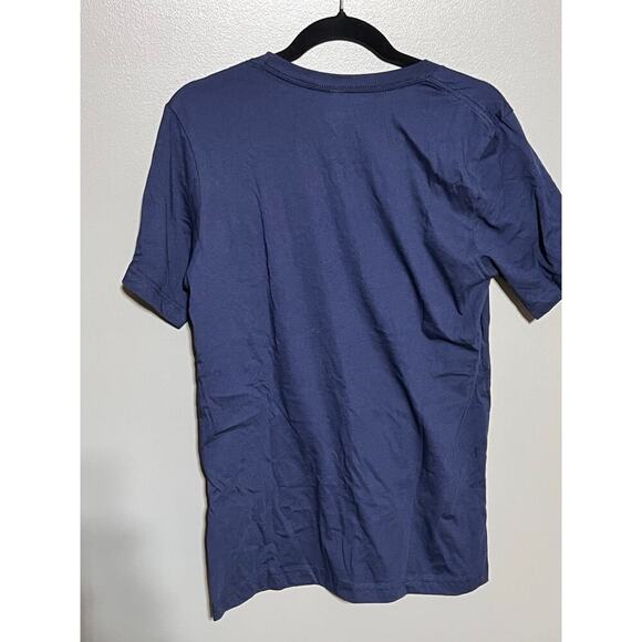 NEW Disney Frozen Dad Of The Birthday Girl Group Shot Chest Logo Premium T-Shirt - Picture 2 of 4